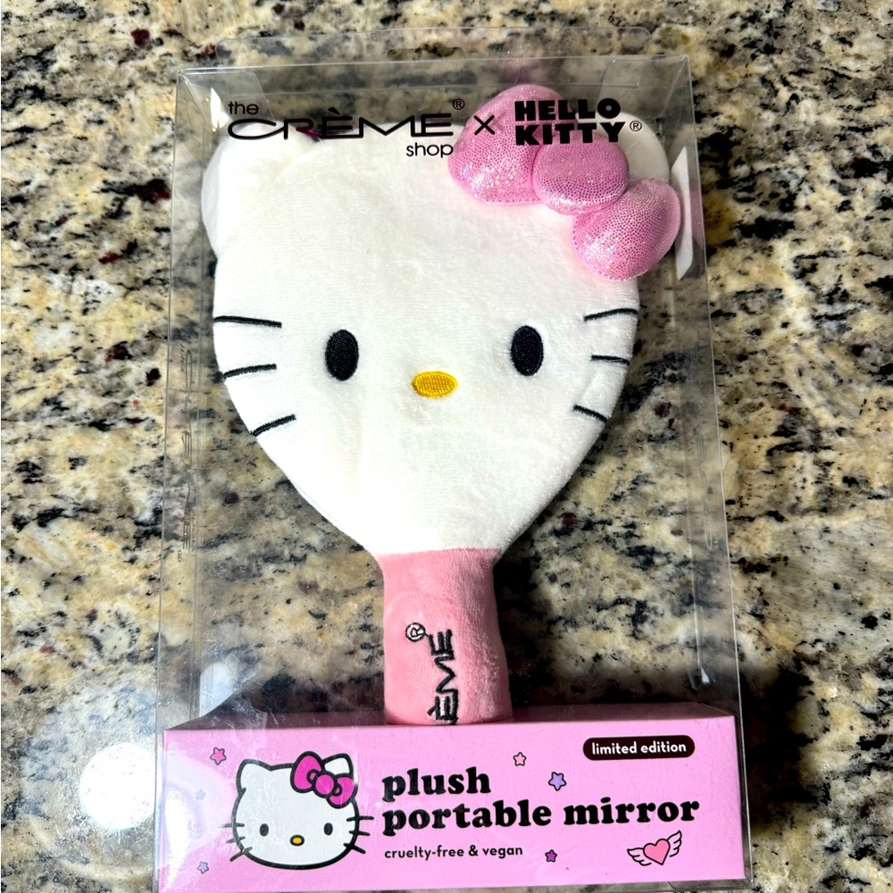 Hello kitty portable mirror
